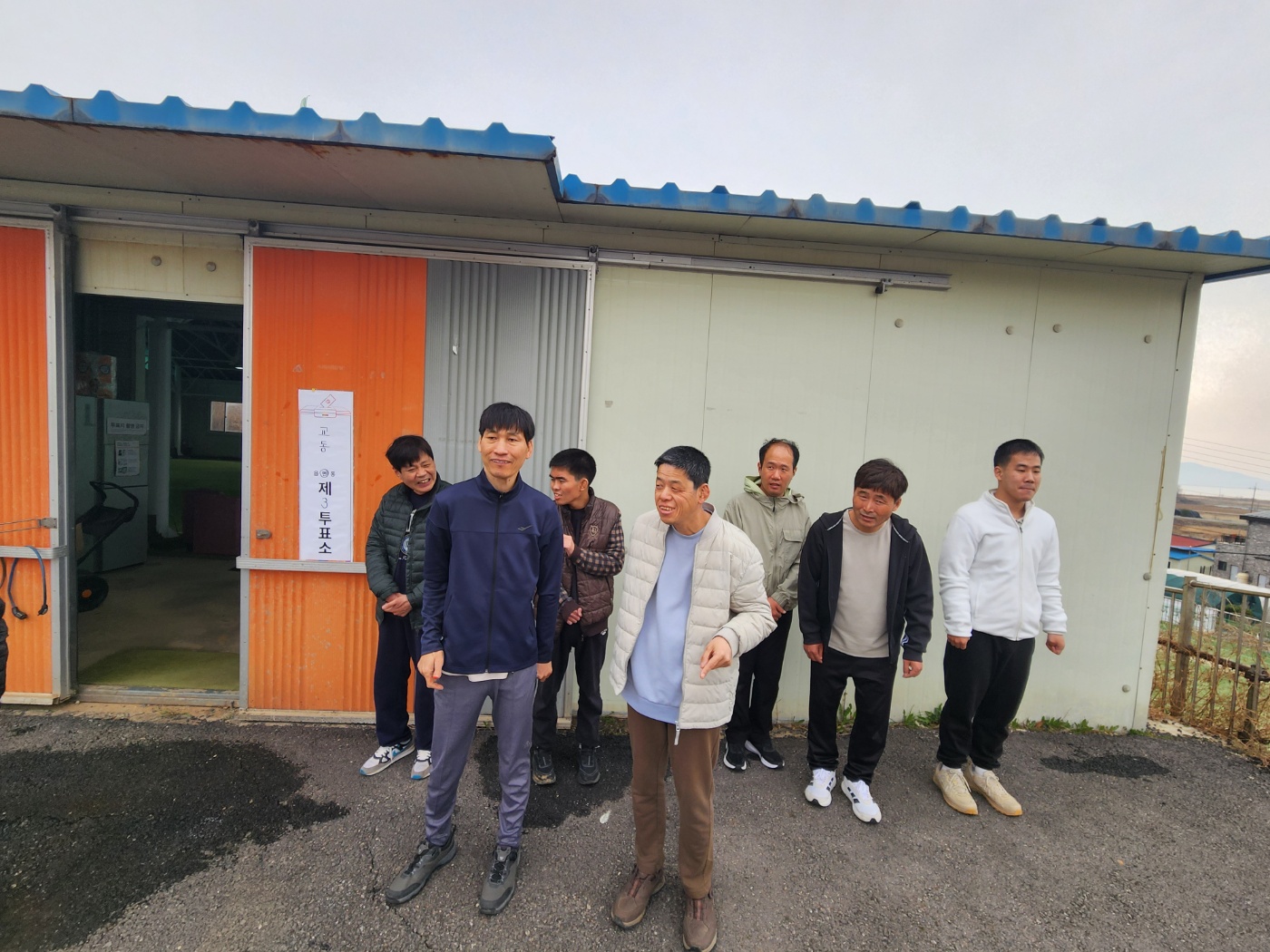 임시이미지